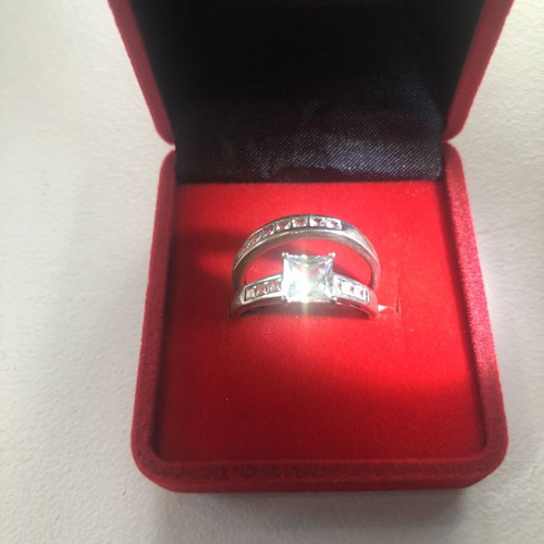 Engagement ring silver 925 with zircon, new
