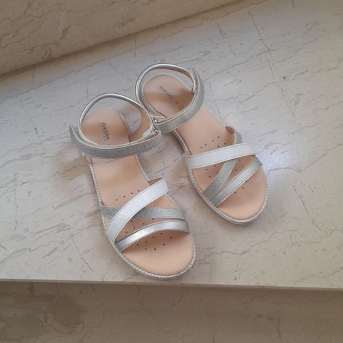 Geox sandals size 34 like new, white and silver leather