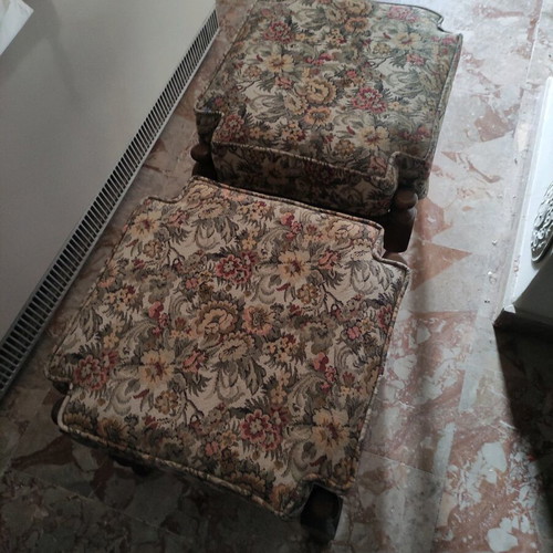 Vintage living room set like new with sofa, armchairs and tables