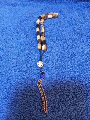 Worry beads from animal horn, 22 beads, like new