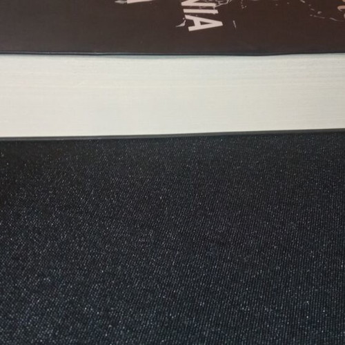 Silver Wings book new, Greek edition by Camilla Lackberg