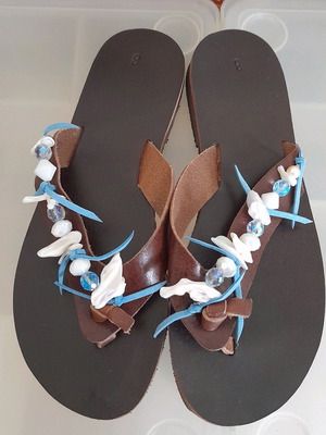 Leather sandal new, brown, size 38