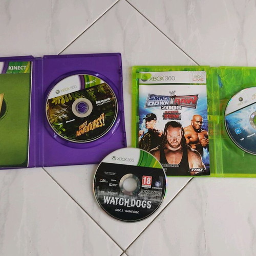 Xbox 360 games used, 3 pieces with cases and CD