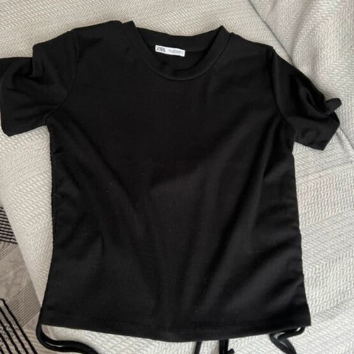 Zara short-sleeve t-shirt like new, black, size L