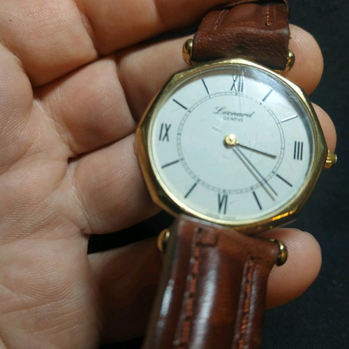 Leonard men's wristwatch used, manual wind, slim profile
