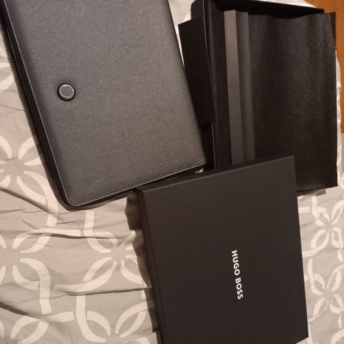Hugo Boss A4 notebook collectible new with leather case