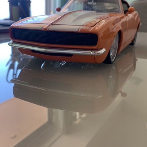 Jada Muscle Car Chevy 68’ 1/18 Camaro SS used