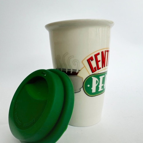 Ceramic Friends mug with silicone lid new for hot drinks