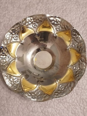 Vintage Fountain from Tin with 24K GOLD DELOUX Coating
