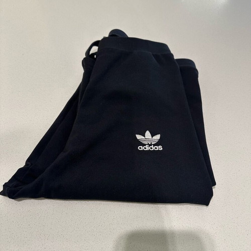 Adidas leggings used, size XS, black