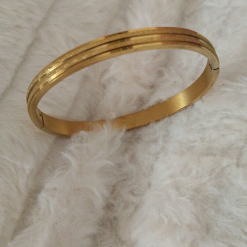 Handcuff bracelets like new, stainless steel in gold and silver colors