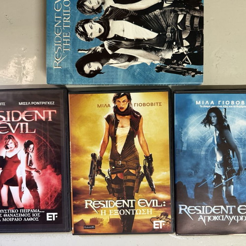 Resident Evil The Trilogy DVD boxset like new with Greek subtitles