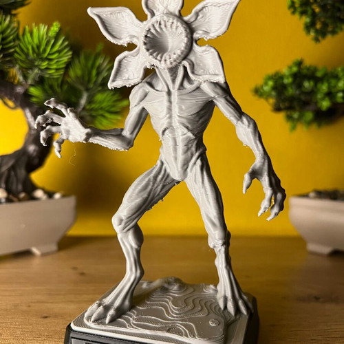 Demogorgon collectible figurine 15 cm new from Stranger Things