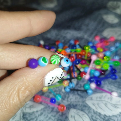 Acrylic tongue earrings new, pack of 92, colorful