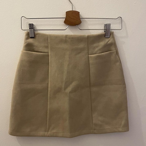 Pull&Bear beige mini skirt like new