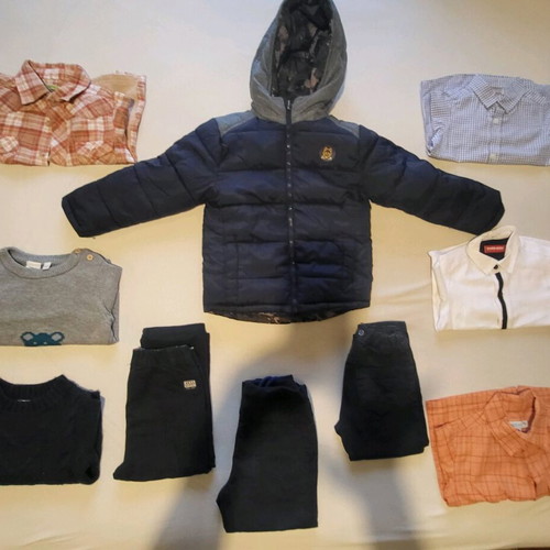 Clothing pack for 2-year-old boy like new with Mexx jacket