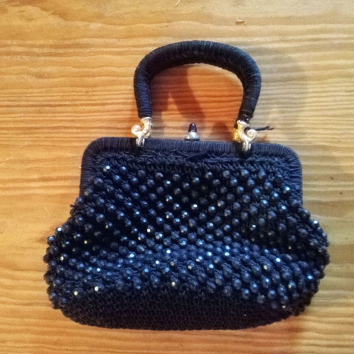 A To Z Greek black women's handbag with woven texture