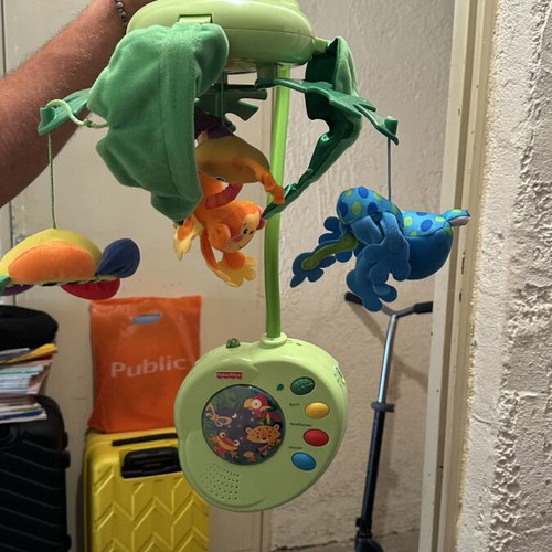 Fisher-Price Rainforest Peek-a-Boo Leaves Musical Mobile used