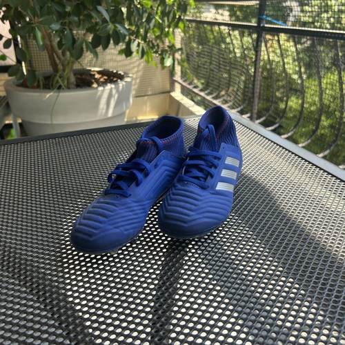 Adidas football shoes like new, size 31, blue