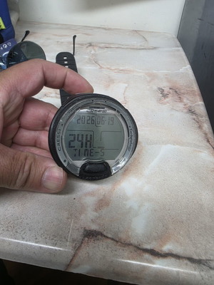 Cressi Leonardo dive computer like new