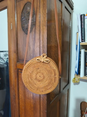 Straw crossbody bag used, brown boho style