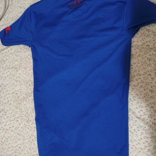 Under Armour Compression Shirt blue like new, size S