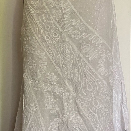 Mark and Spencer women's midi skirt like new, white, size L