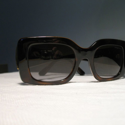 Vogue 5481-S Polarized women's sunglasses like new brown