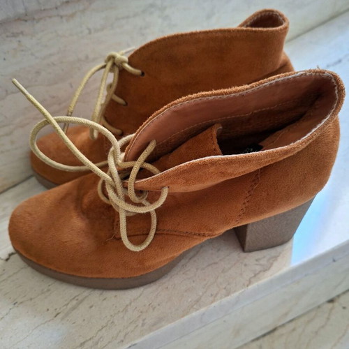 Women's ankle boots like new, brown, size 38