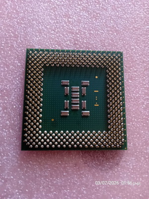 Intel Pentium III 733 MHz CPU used, Socket 370