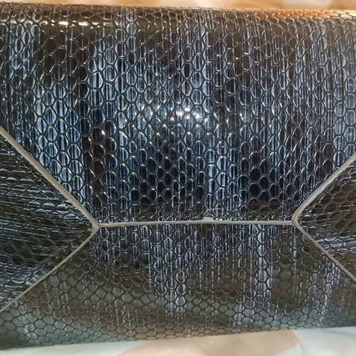 Doca shoulder bag new, black glossy with snake pattern