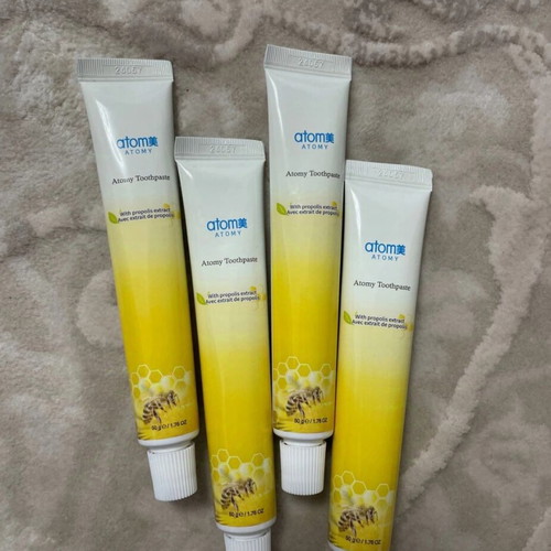 Korean Herbal Toothpaste 50g New with Propolis