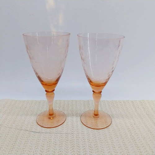 Set of 2 vintage Bulgarian coral glass liqueur glasses