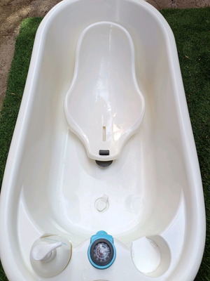 Baby bath used with stable tub