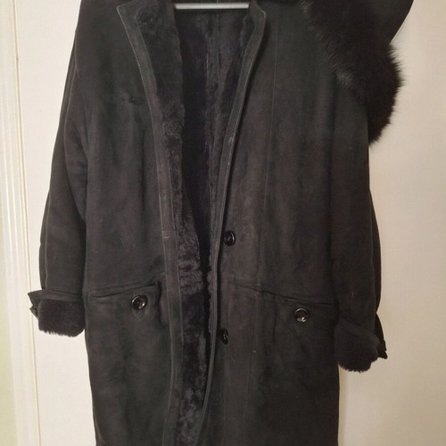 Mouton women's black used leather coat with natural fur
