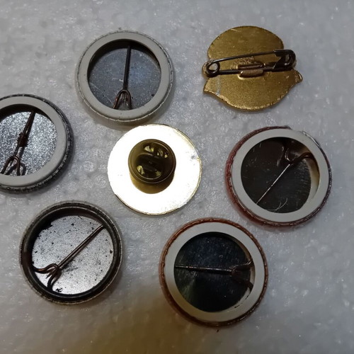Olympiakos Set of 7 Used Collectible Pins and Buttons