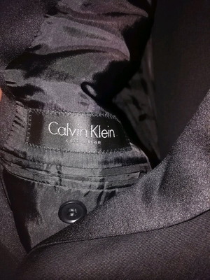 Κοστούμι ανδρικό Calvin Klein και πουκάμισο Maneti λευκό καινούργιο