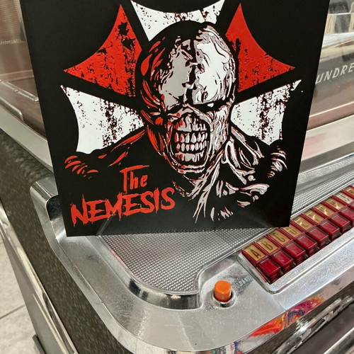 Resident Evil Nemesis decorative item new, PLA