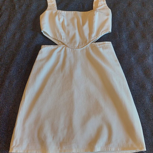 White dress with side cutouts Trendyol like new, size M