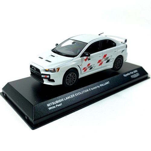Mitsubishi Lancer Evolution X 1:43 diecast model tuned by Ralliart white pearl
