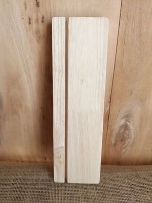 Wooden jewelry display stand like new