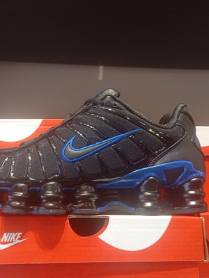 Nike Shox athletic shoes new, black and red