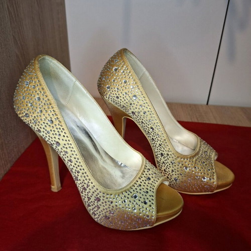 Peep toe satin gold heels with rhinestones and platform size 37 like new