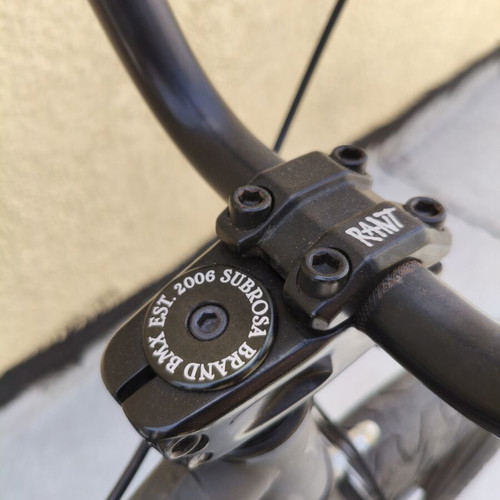 BMX Subrosa 20" used, black matte finish, ready for tricks