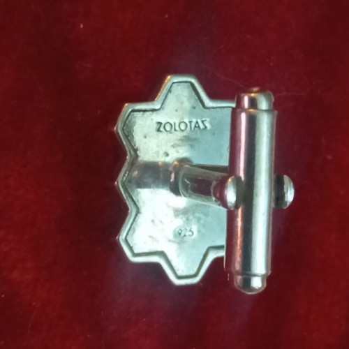 Zolotas 925 enamel cufflink
