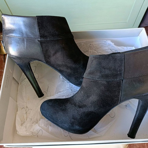 Jessica Simpson high-heeled ankle boots like new, black, size 39