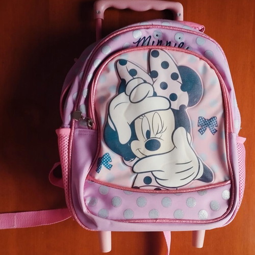 Minnie Mouse preschool bag with wheels used