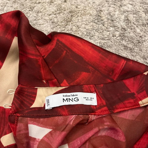 Women's floral blouse Mango XS like new, Italian Fabric
