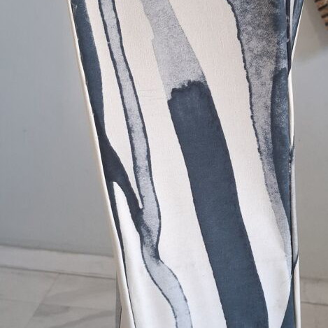 Floor lamp with fabric like new