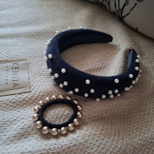 Vintage velvet headband with pearls set with hair elastic new, black